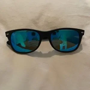 Ray-Ban | Accessories | Rayban Only Worn A Few Times Still  display picture 1